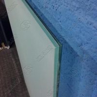 Jateamento de vidros laminados